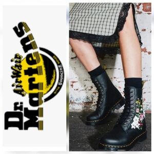 Dr. Martens Women's 1490 Floral Bloom Leather Boots